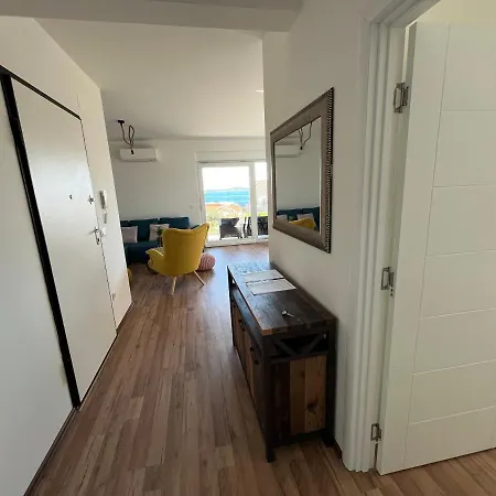 Relax * Rogoznica (Sibenik-Knin)